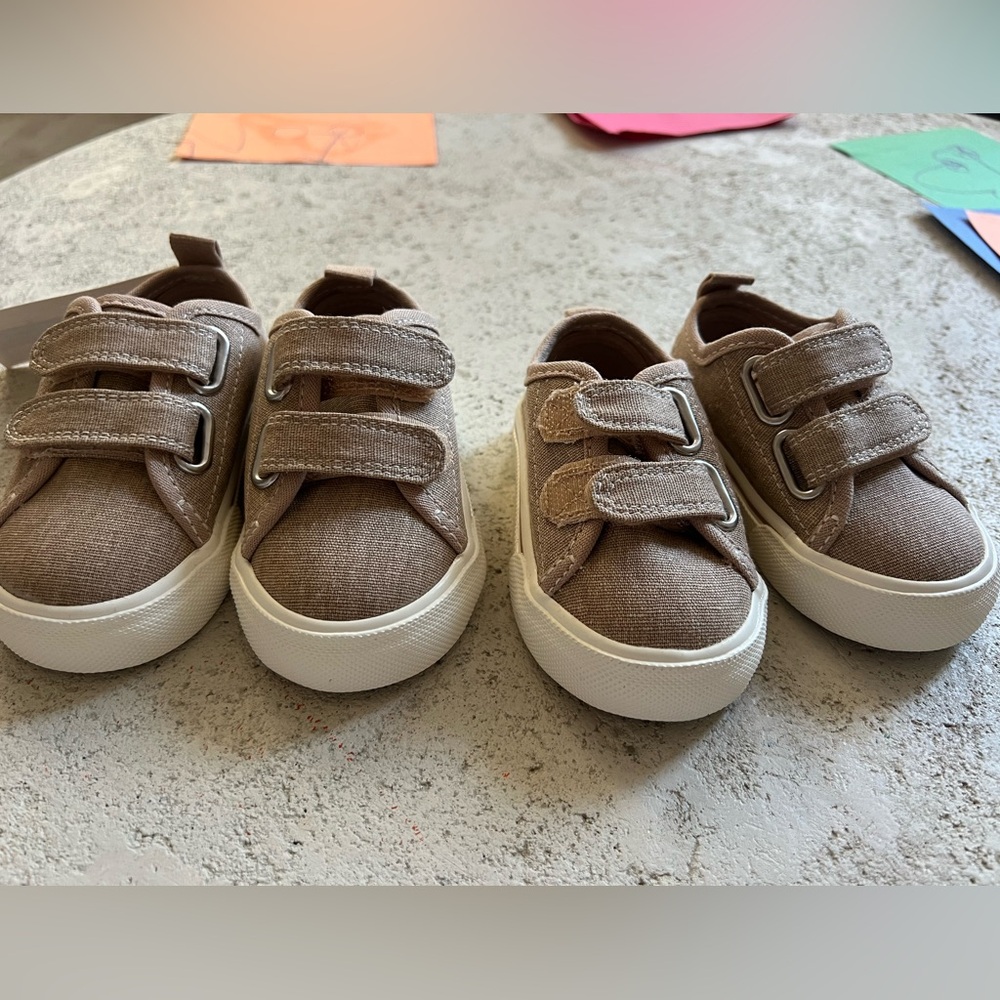 H&M Cotton Sneakers, size 4-5
